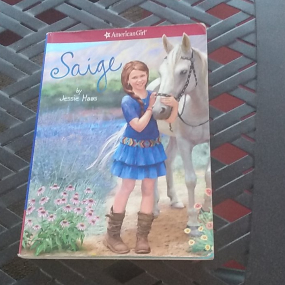 A cute book 😍